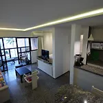 Aparthotel Seaflats Iracema