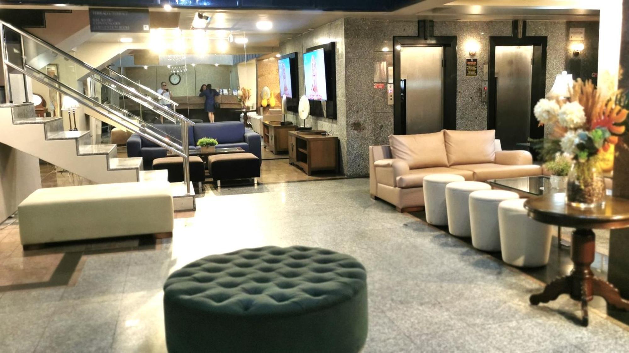 Seaflats Iracema Aparthotel