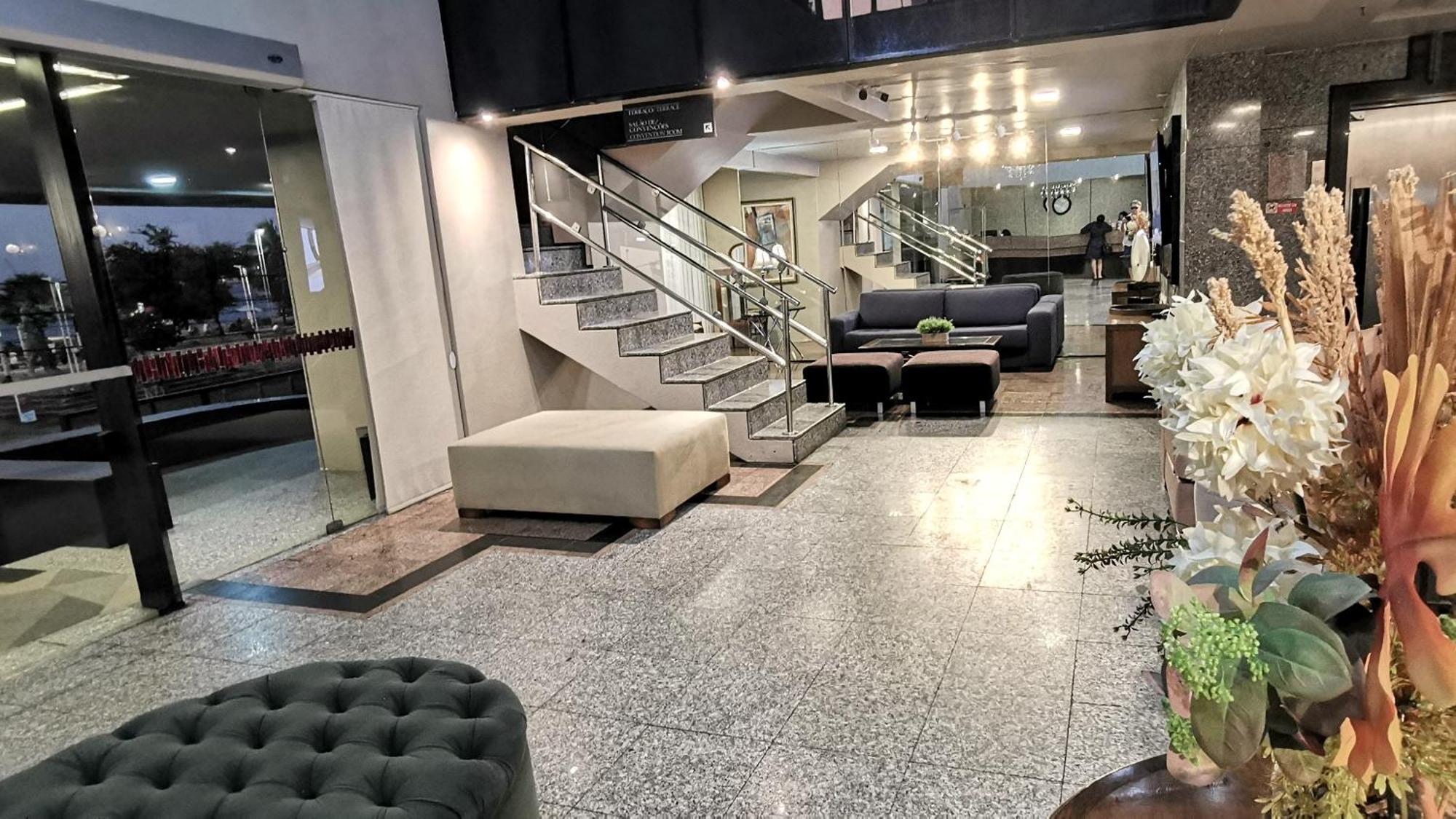 Seaflats Iracema Aparthotel 4*