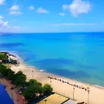 Aparthotel Seaflats Iracema